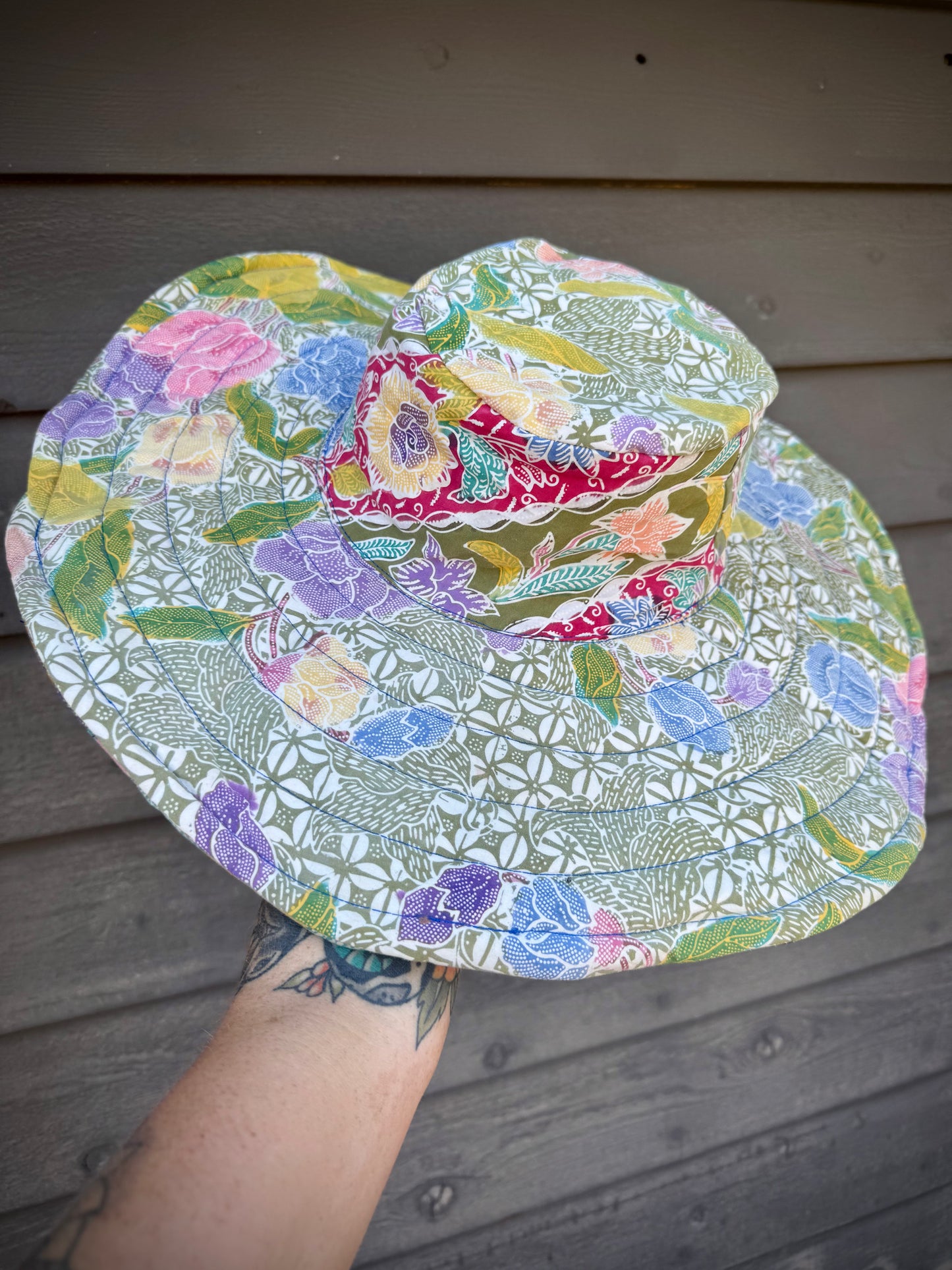 Vintage Hat - Large