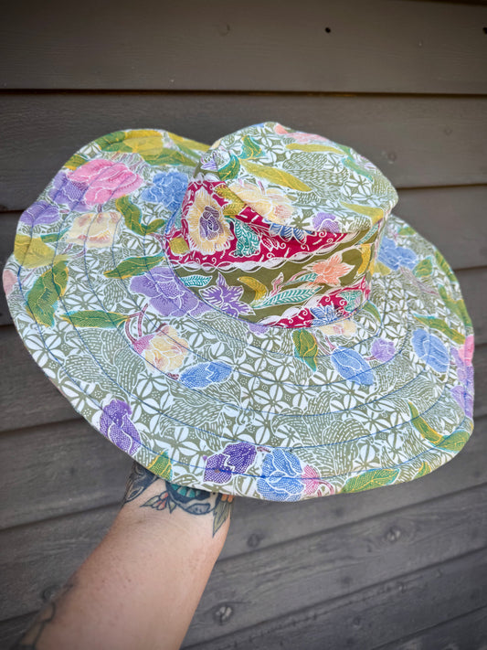 Vintage Hat - Large